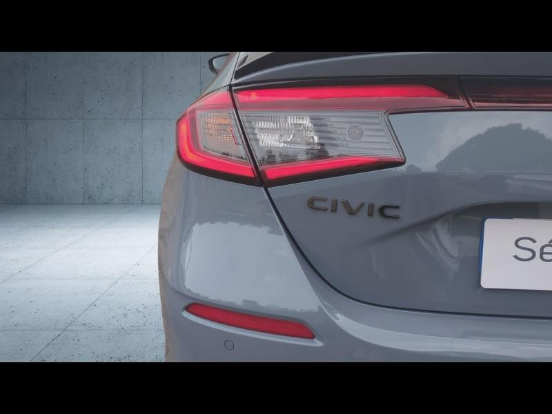 HONDA Civic d’occasion à vendre à SPÉCIALISTE chez AIX EN PROVENCE (Photo 6)