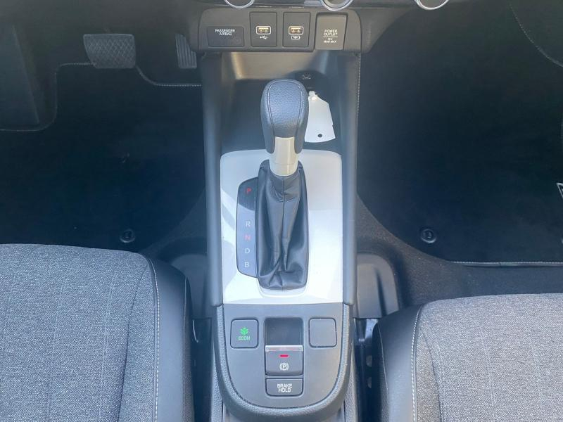 HONDA Jazz d’occasion à vendre à SPÉCIALISTE chez AIX EN PROVENCE (Photo 16)